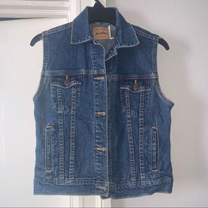 Sleeveless Jean Jacket By Levi Strauss